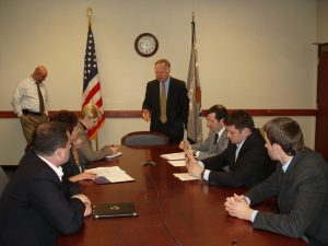 Адвокат Скрябин с командой на рабочей встрече в суде США